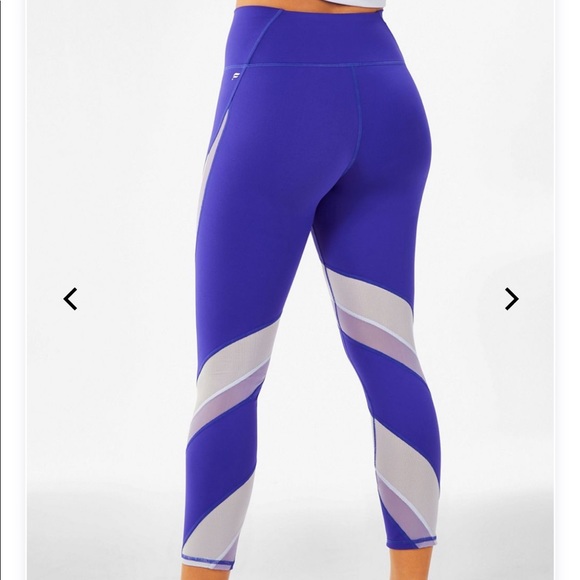 ❌ SOLD ❌ -Fabletics High-Waisted Mesh PowerHold® - Picture 2 of 7